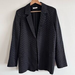 Equipment open front Mitchell zigzag print black silk blazer jacket small